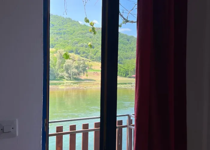 아파트 Zelenika Drina Vrhpolje