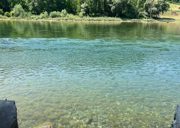 Zelenika Drina 아파트